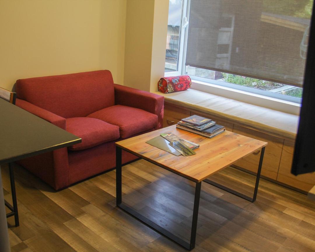 Apartment Lofts *